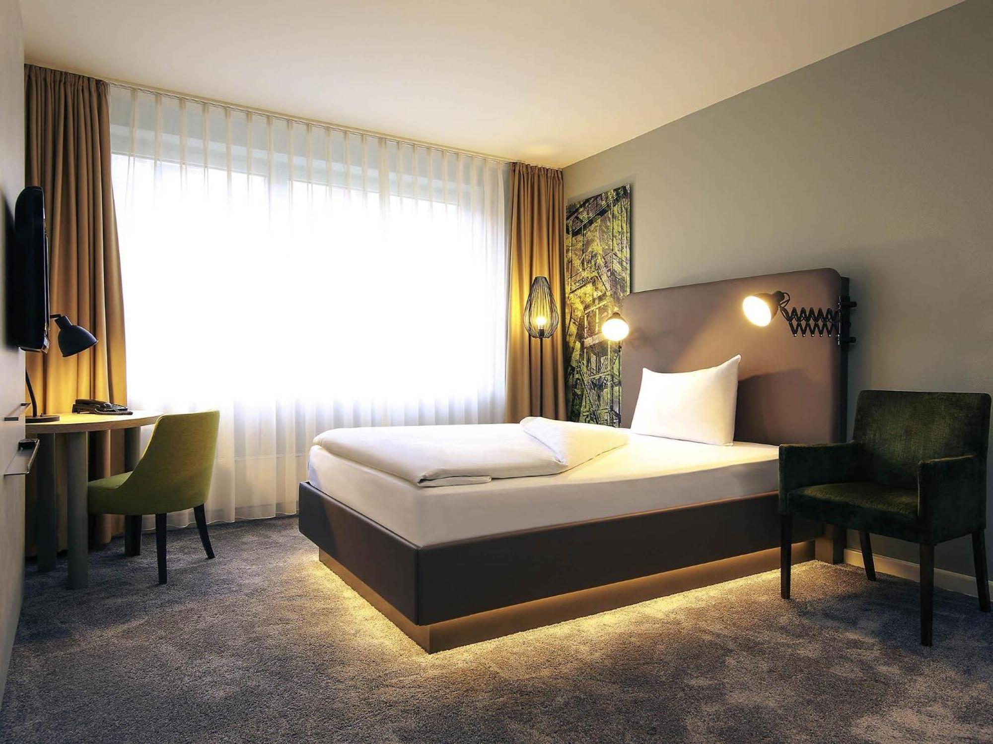 Standard Double Room,570310104:JPEG