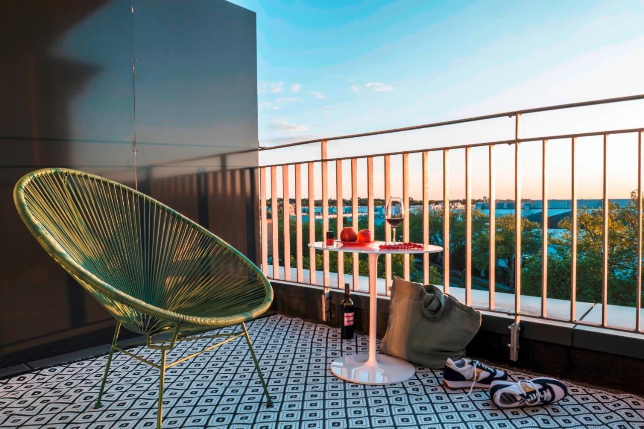 Standard Studio Balcony